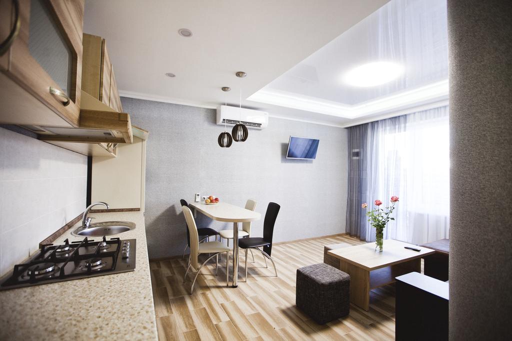 Apartamenti Mayak Apartment โอเดสซา ภายนอก รูปภาพ