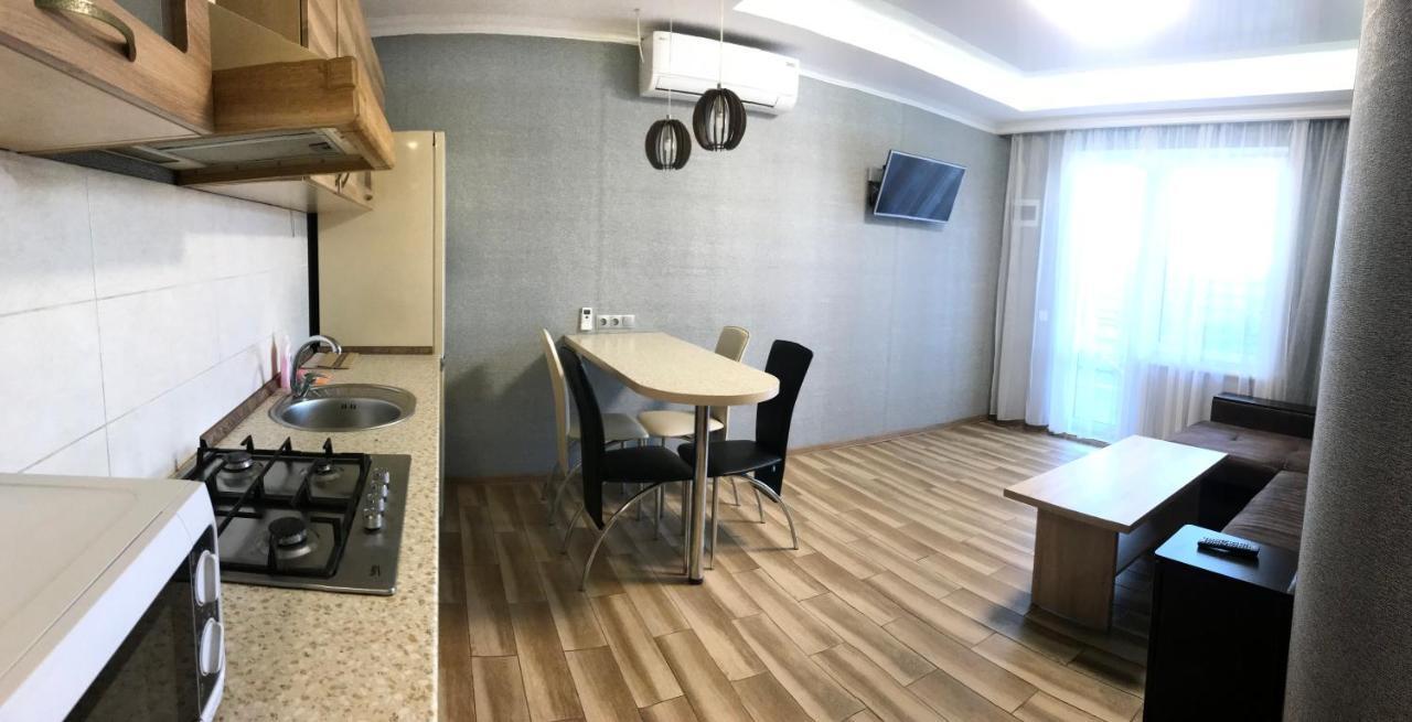 Apartamenti Mayak Apartment โอเดสซา ภายนอก รูปภาพ